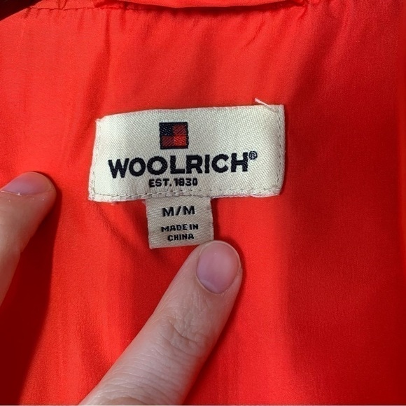 Woolrich Down Quilted Duck Puffer Vest
Red Full Zip Women's Size M with Pockets - Picture 9 of 10